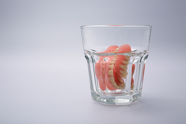 denture care; caring for your dentures